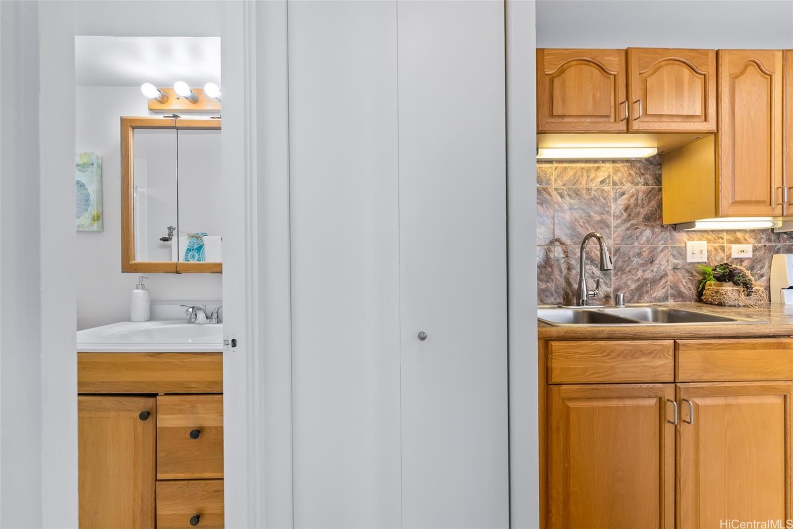 Kailani condo # 1101, Honolulu, Hawaii - photo 12 of 20