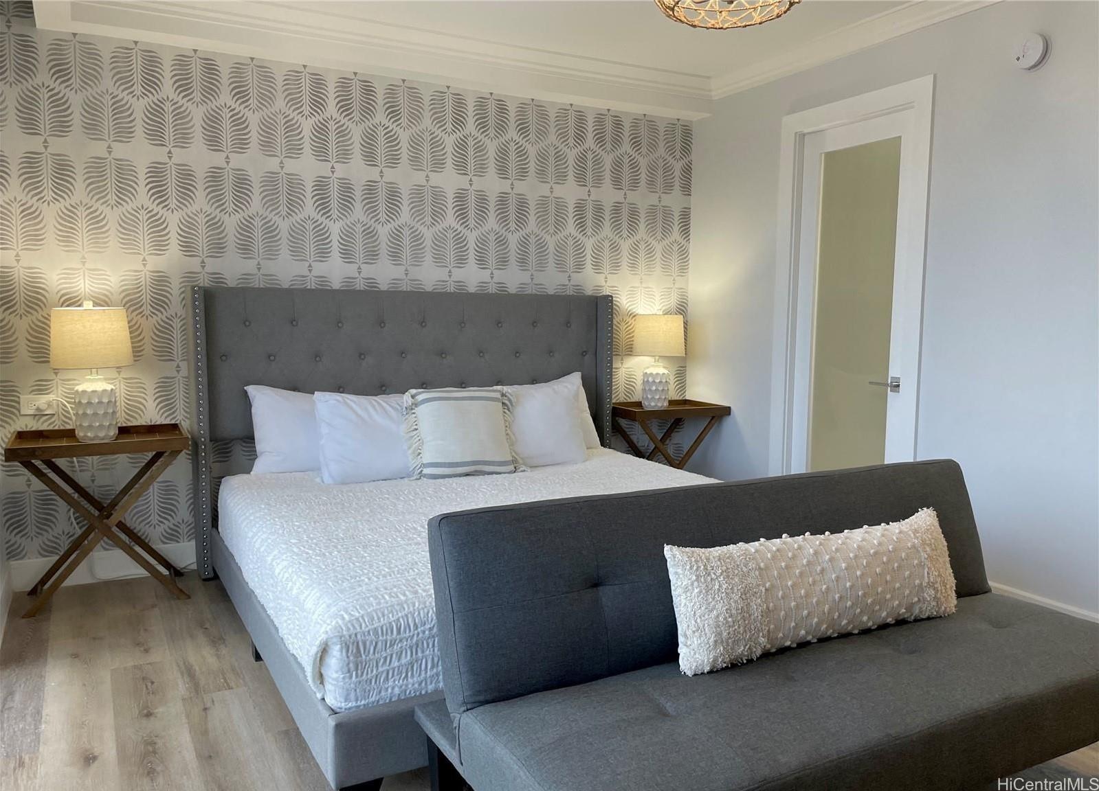 Royal Garden At Waikiki condo # 1612, Honolulu, Hawaii - photo 3 of 21