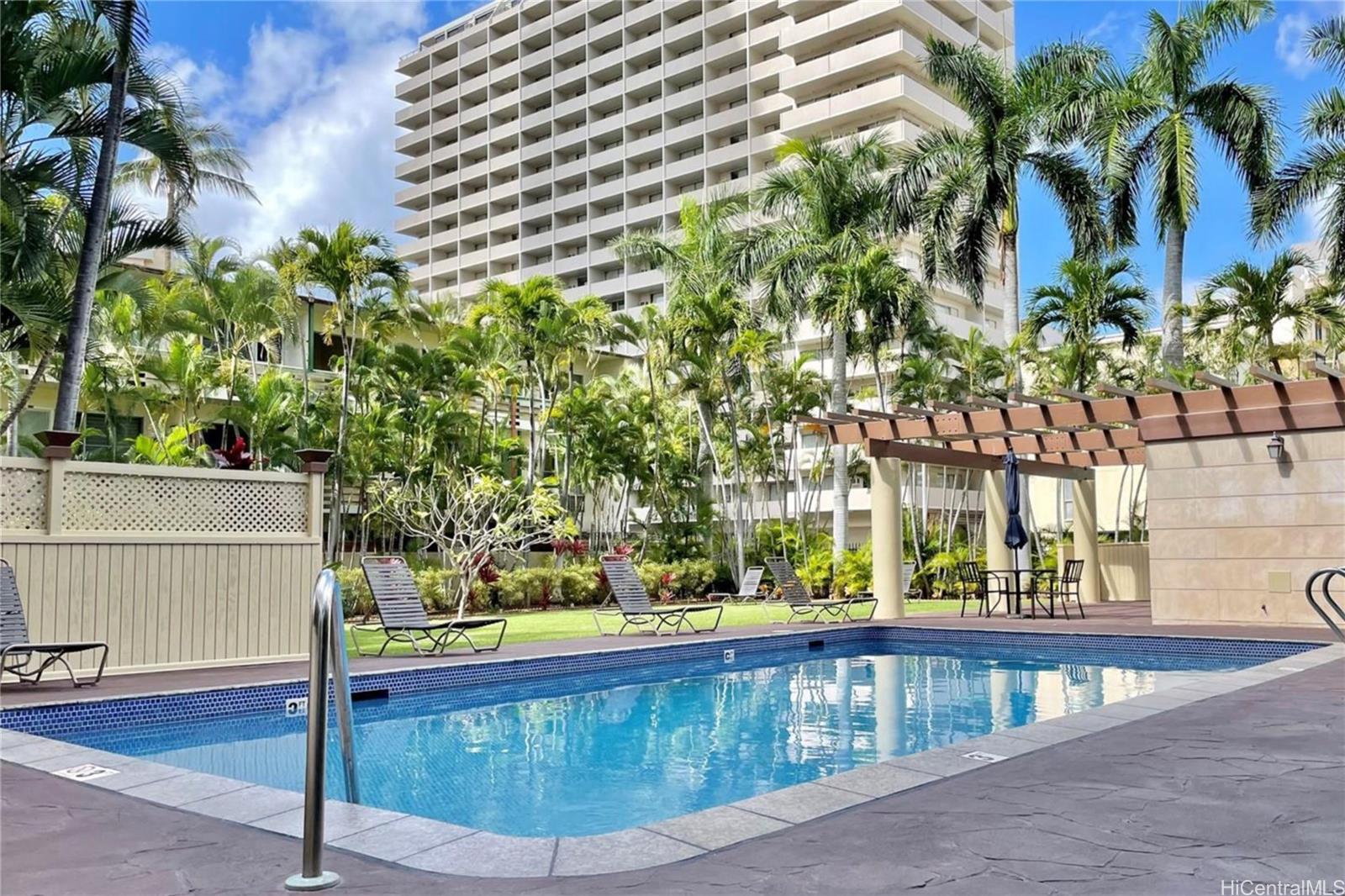 Royal Garden At Waikiki condo # 1703, Honolulu, Hawaii - photo 16 of 20