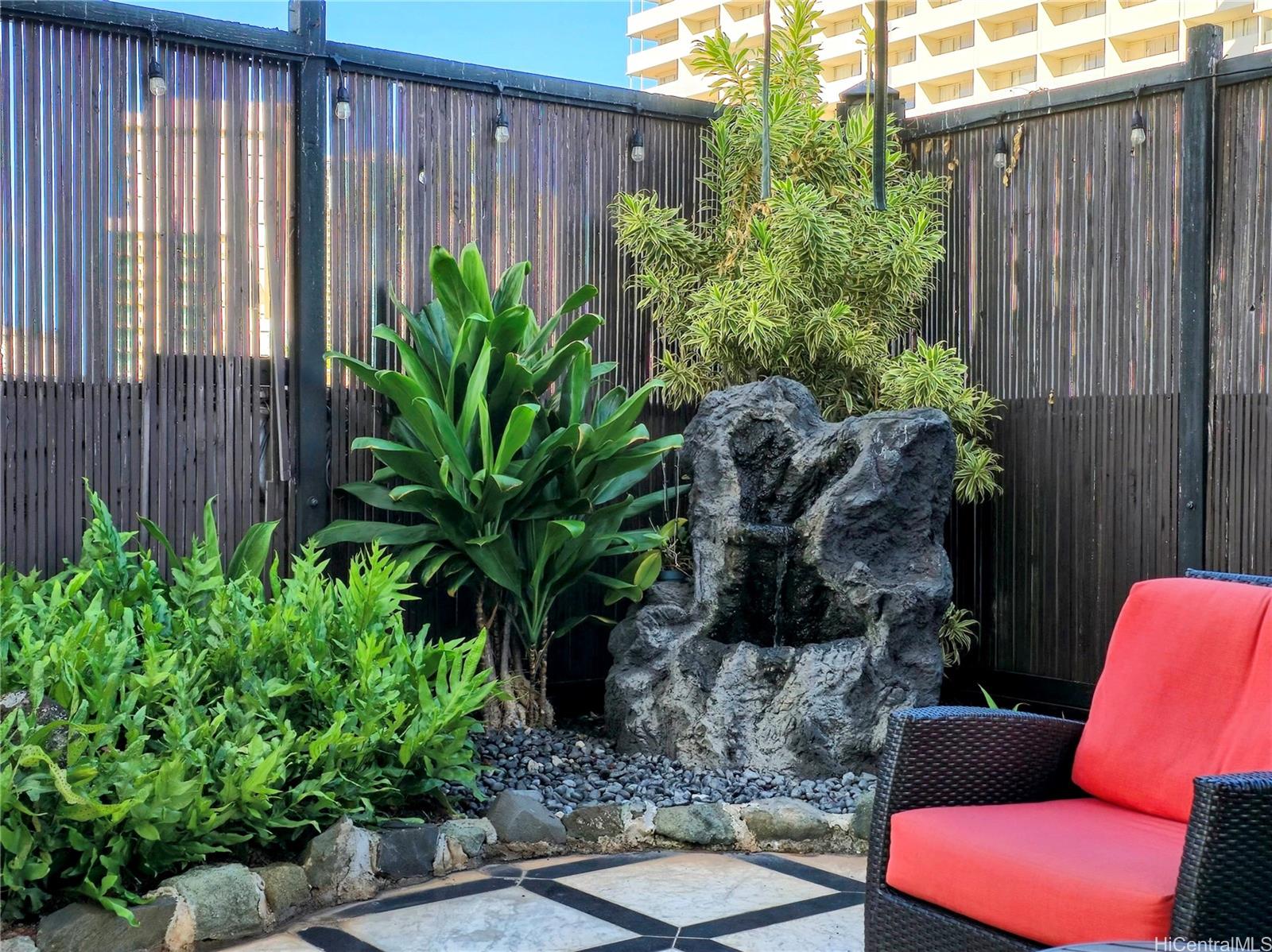 Royal Garden At Waikiki condo # 1711, Honolulu, Hawaii - photo 22 of 23