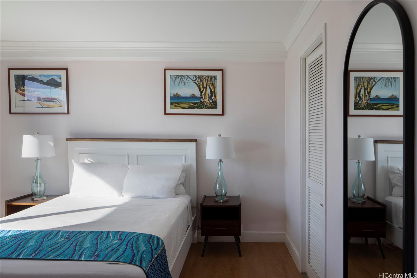 Royal Garden At Waikiki condo # 1711, Honolulu, Hawaii - photo 4 of 23