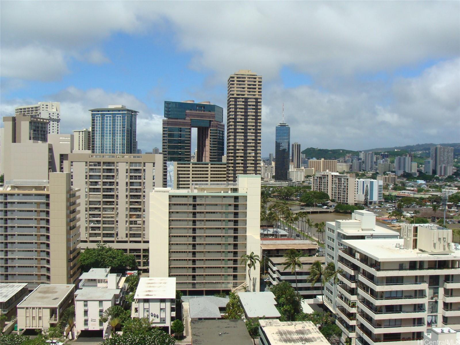 Royal Garden at Waikiki condo # 1804, Honolulu, Hawaii - photo 22 of 23