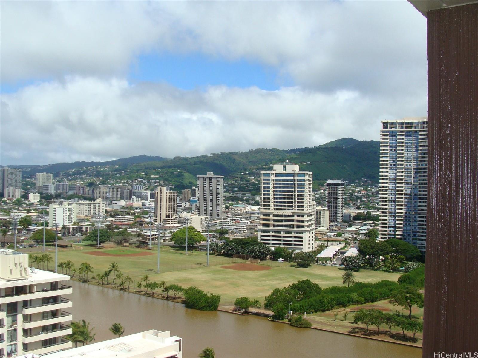 Royal Garden at Waikiki condo # 1804, Honolulu, Hawaii - photo 23 of 23