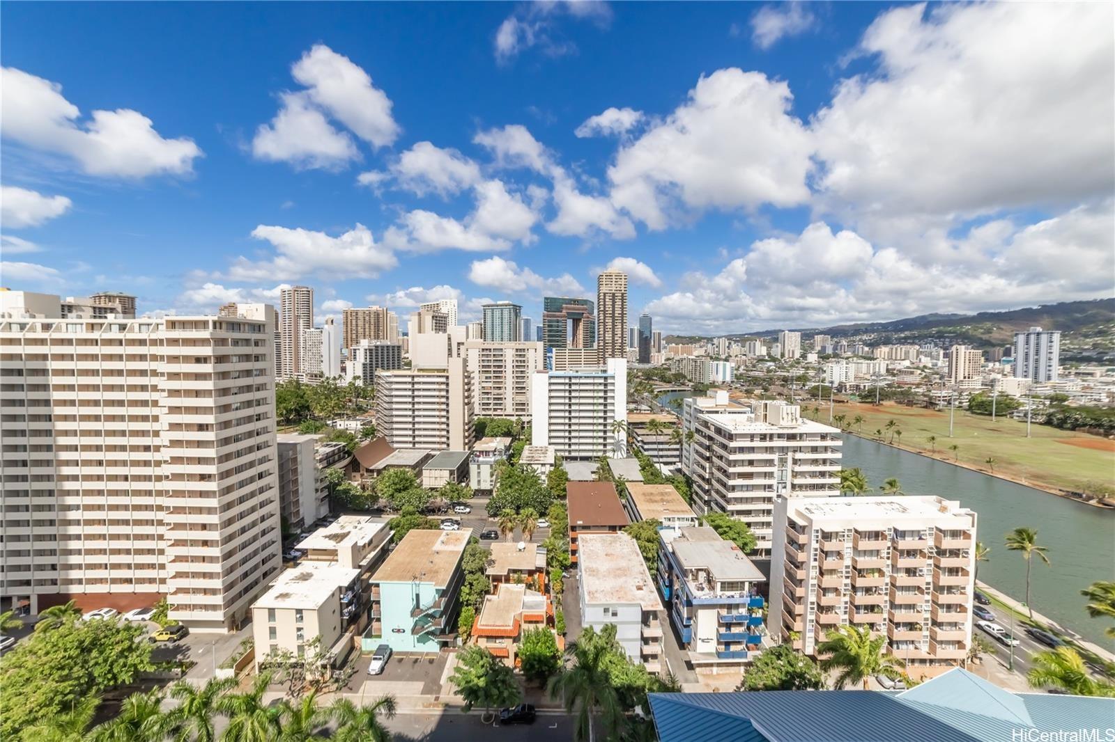 Royal Garden At Waikiki condo # 1804, Honolulu, Hawaii - photo 12 of 16