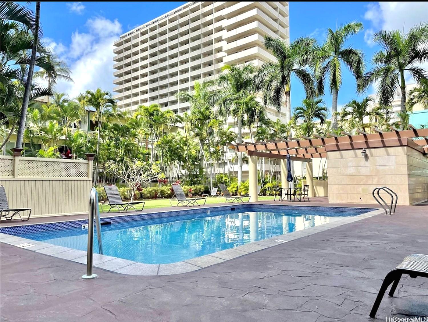 Royal Garden At Waikiki condo # 1808, Honolulu, Hawaii - photo 15 of 18