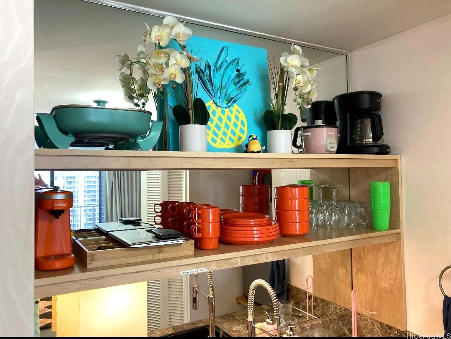 Royal Garden At Waikiki condo # 1808, Honolulu, Hawaii - photo 7 of 25