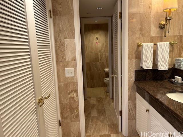 Royal Garden At Waikiki condo # 2107, Honolulu, Hawaii - photo 11 of 15