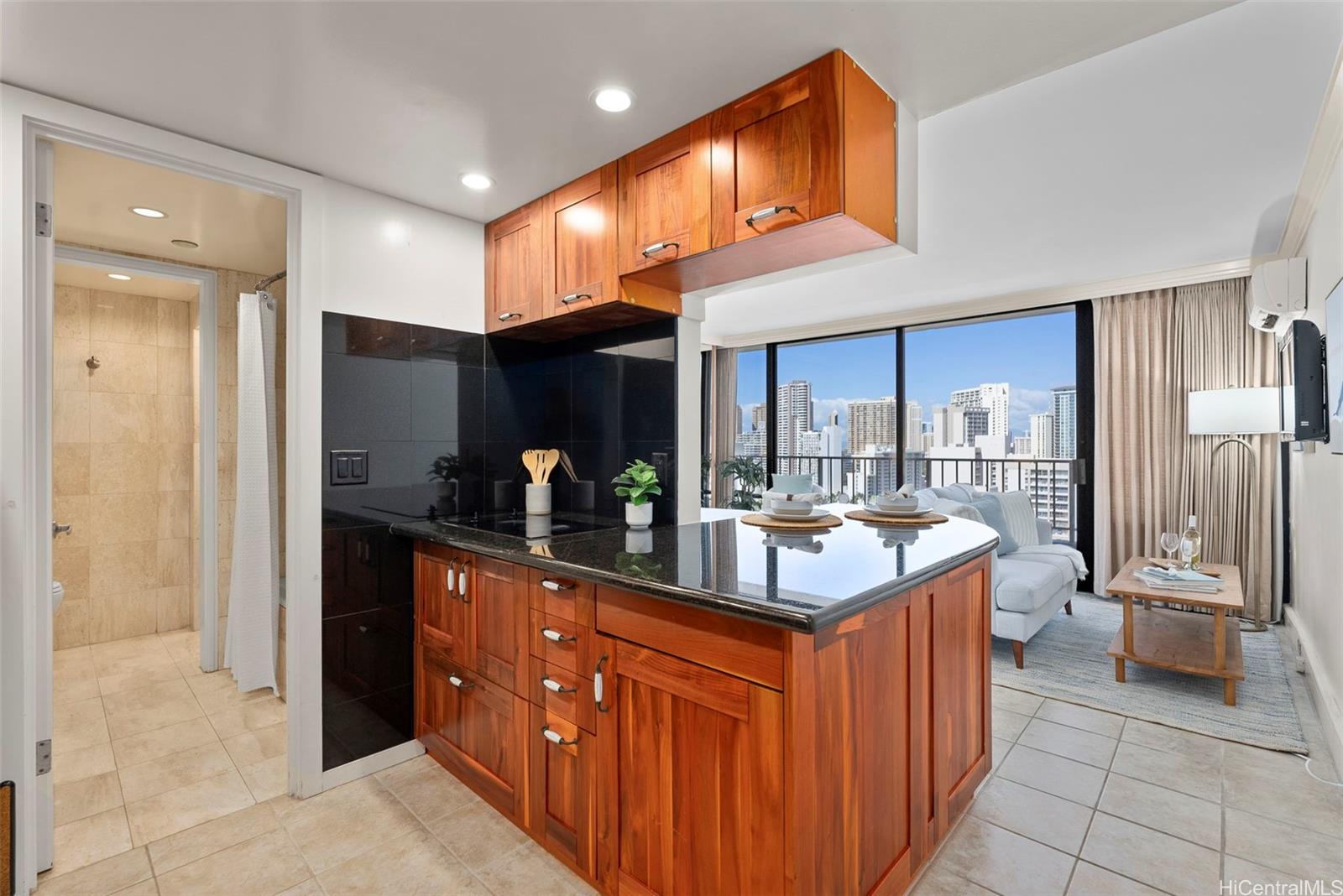 Royal Garden At Waikiki condo # 2108, Honolulu, Hawaii - photo 2 of 25