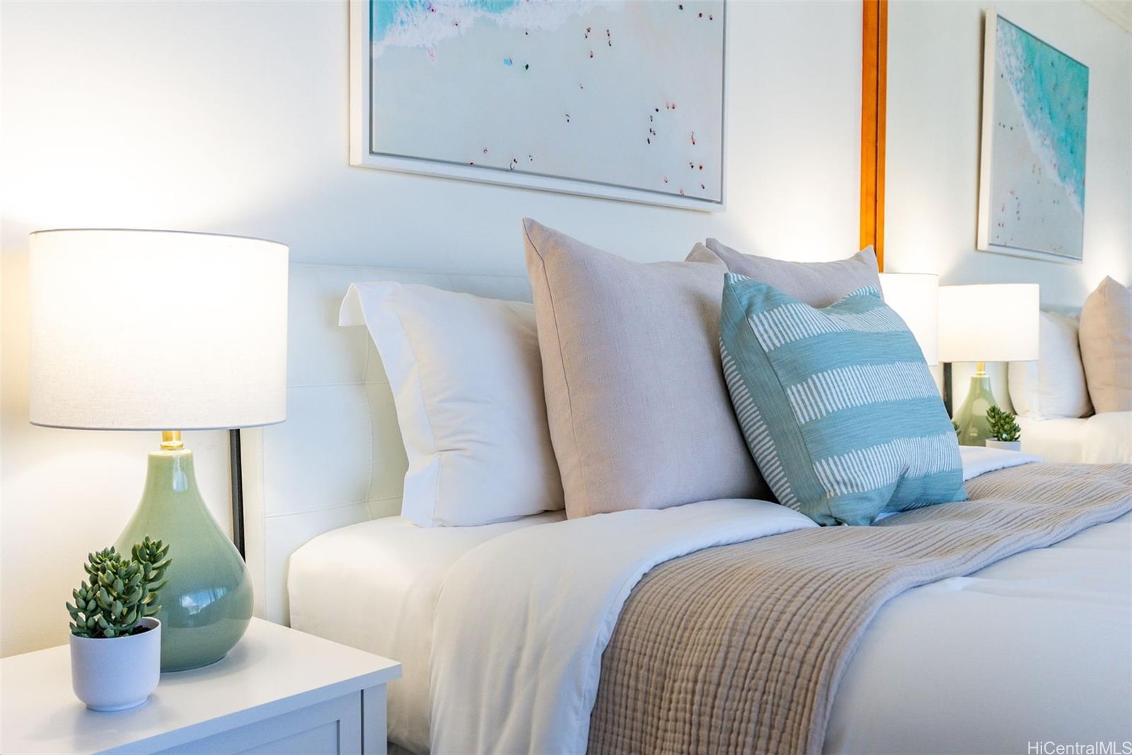 Royal Garden At Waikiki condo # 2108, Honolulu, Hawaii - photo 12 of 25