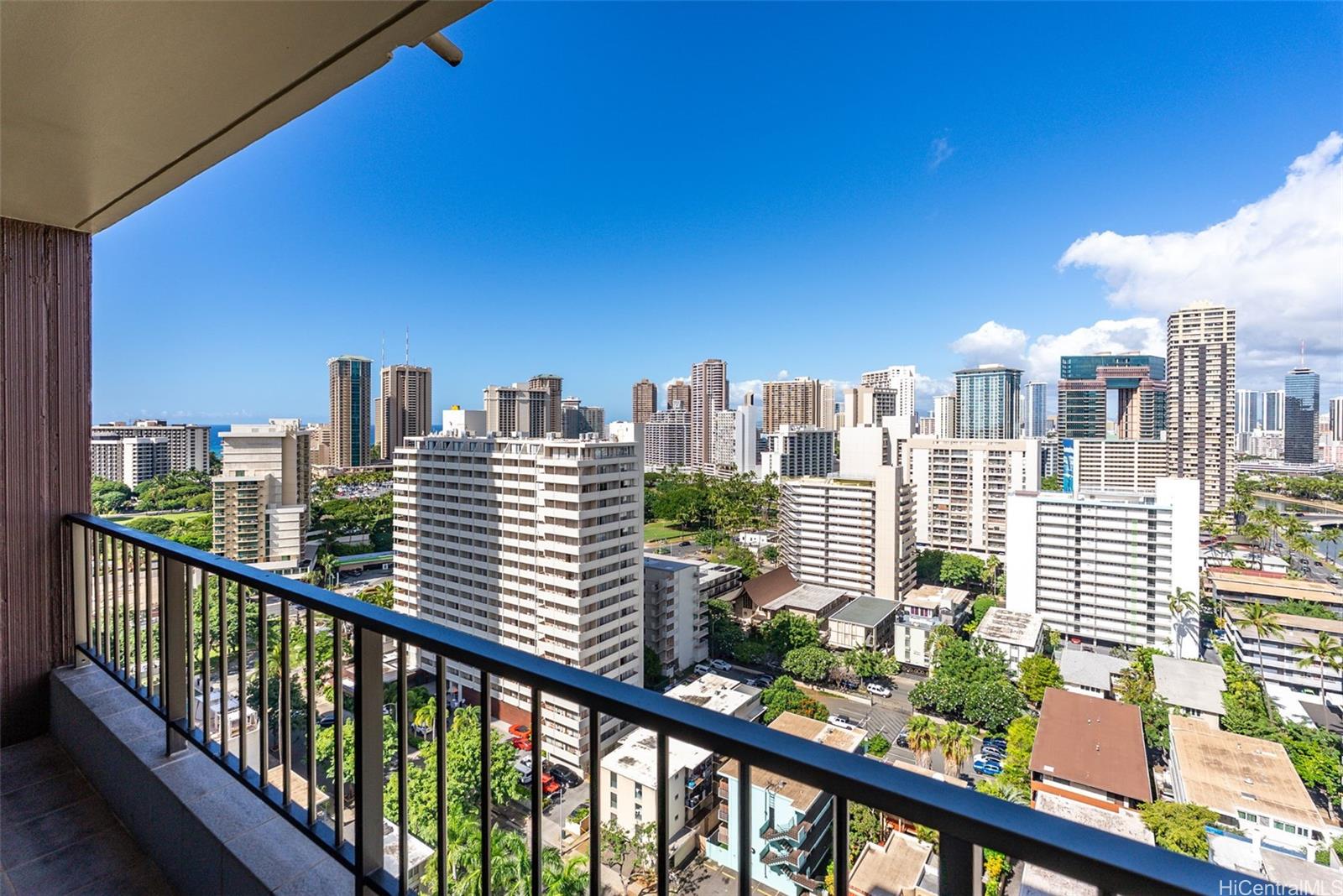 Royal Garden At Waikiki condo # 2108, Honolulu, Hawaii - photo 16 of 25