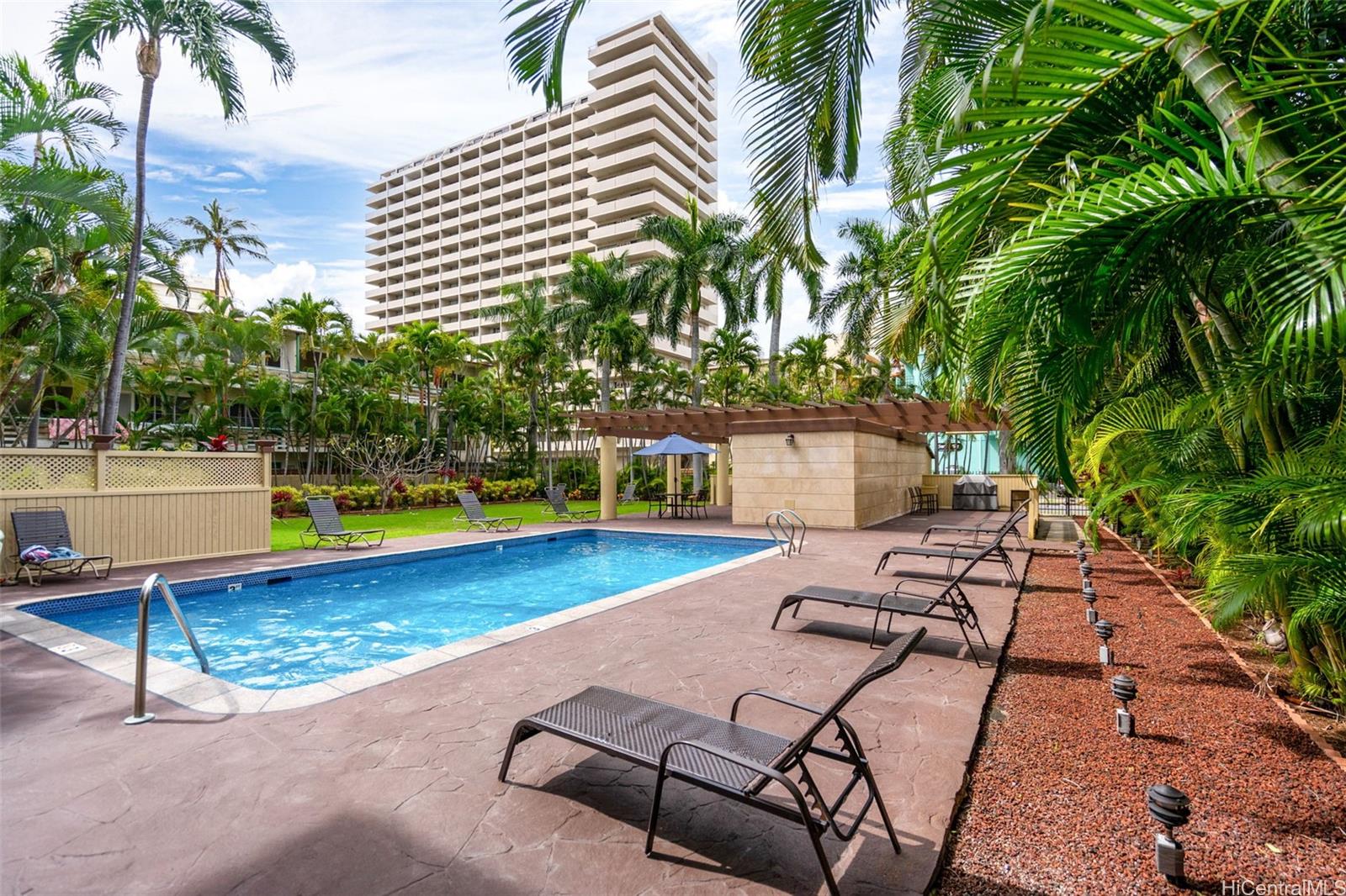 Royal Garden At Waikiki condo # 2108, Honolulu, Hawaii - photo 23 of 25