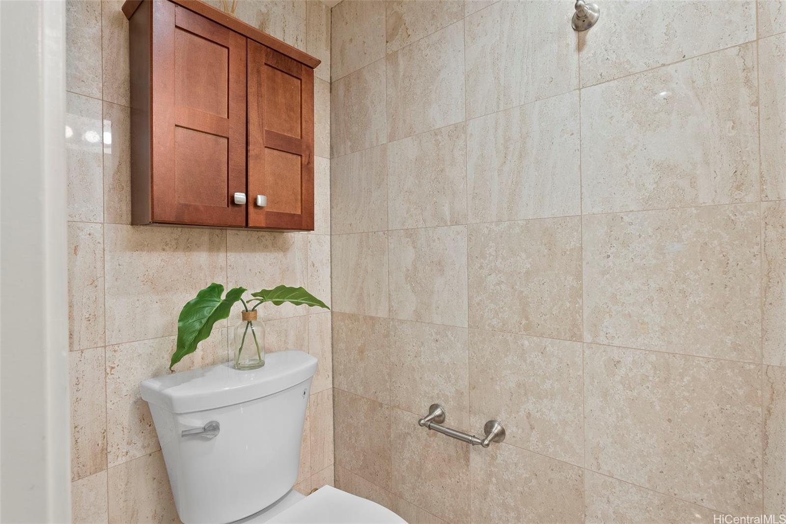 Royal Garden At Waikiki condo # 2108, Honolulu, Hawaii - photo 7 of 25