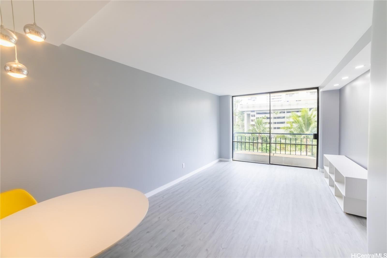 Seaside Suites condo # 310, Honolulu, Hawaii - photo 12 of 16