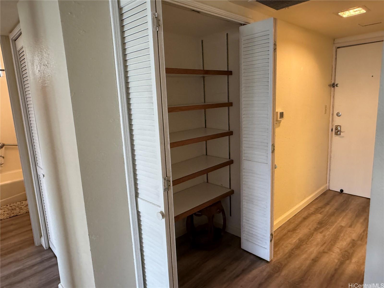 440 Seaside Ave Honolulu - Rental - photo 12 of 20