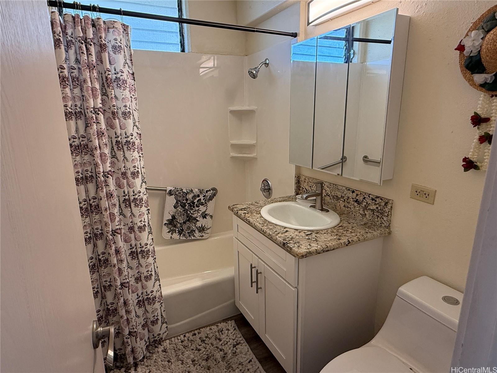 440 Seaside Ave Honolulu - Rental - photo 14 of 20