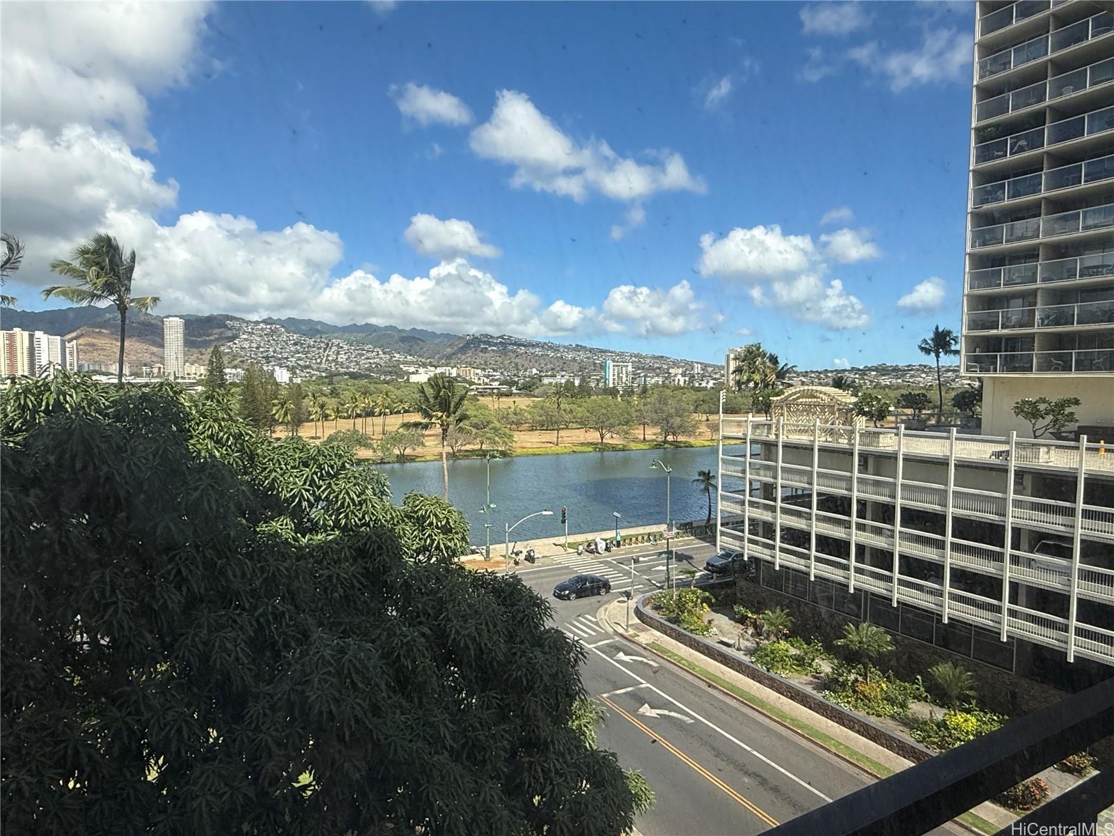 440 Seaside Ave Honolulu - Rental - photo 8 of 20