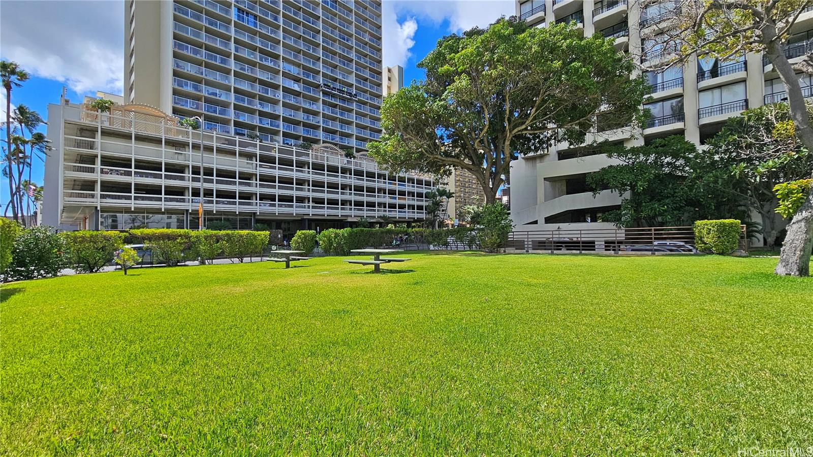 Seaside Suites condo # 506, Honolulu, Hawaii - photo 19 of 25