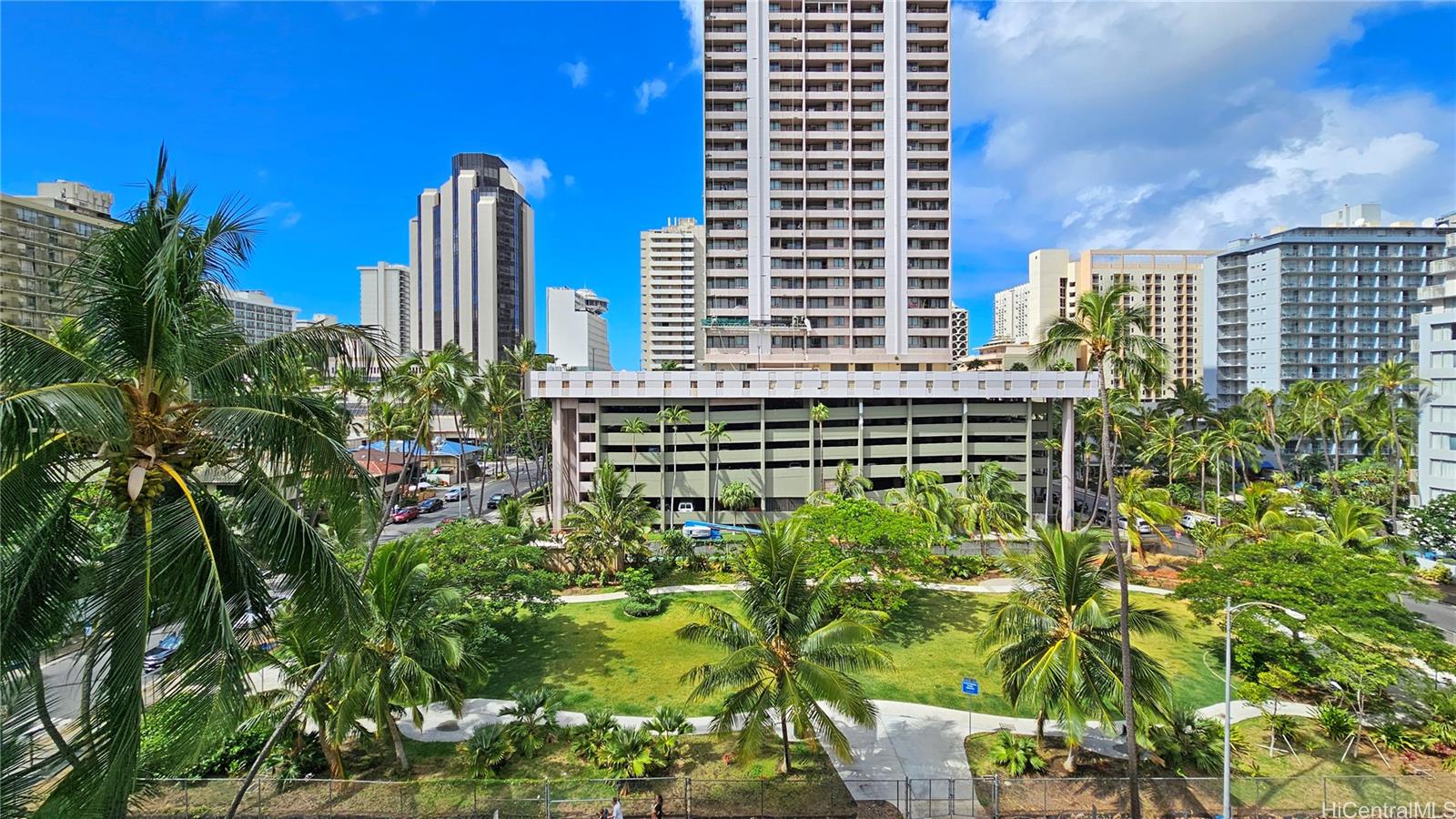 Seaside Suites condo # 608, Honolulu, Hawaii - photo 20 of 22