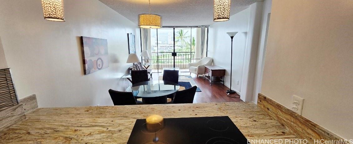 440 Seaside Ave Honolulu - Rental - photo 5 of 14