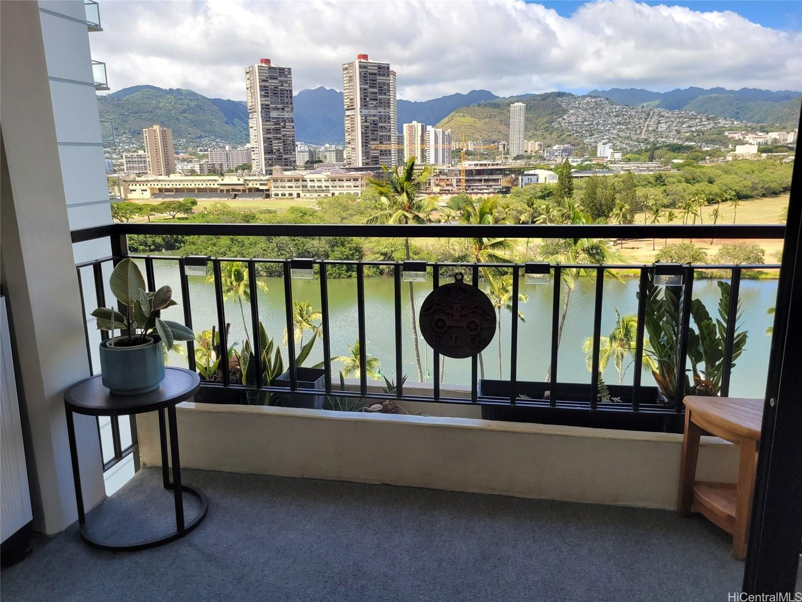 Seaside Suites condo # 903, Honolulu, Hawaii - photo 15 of 25