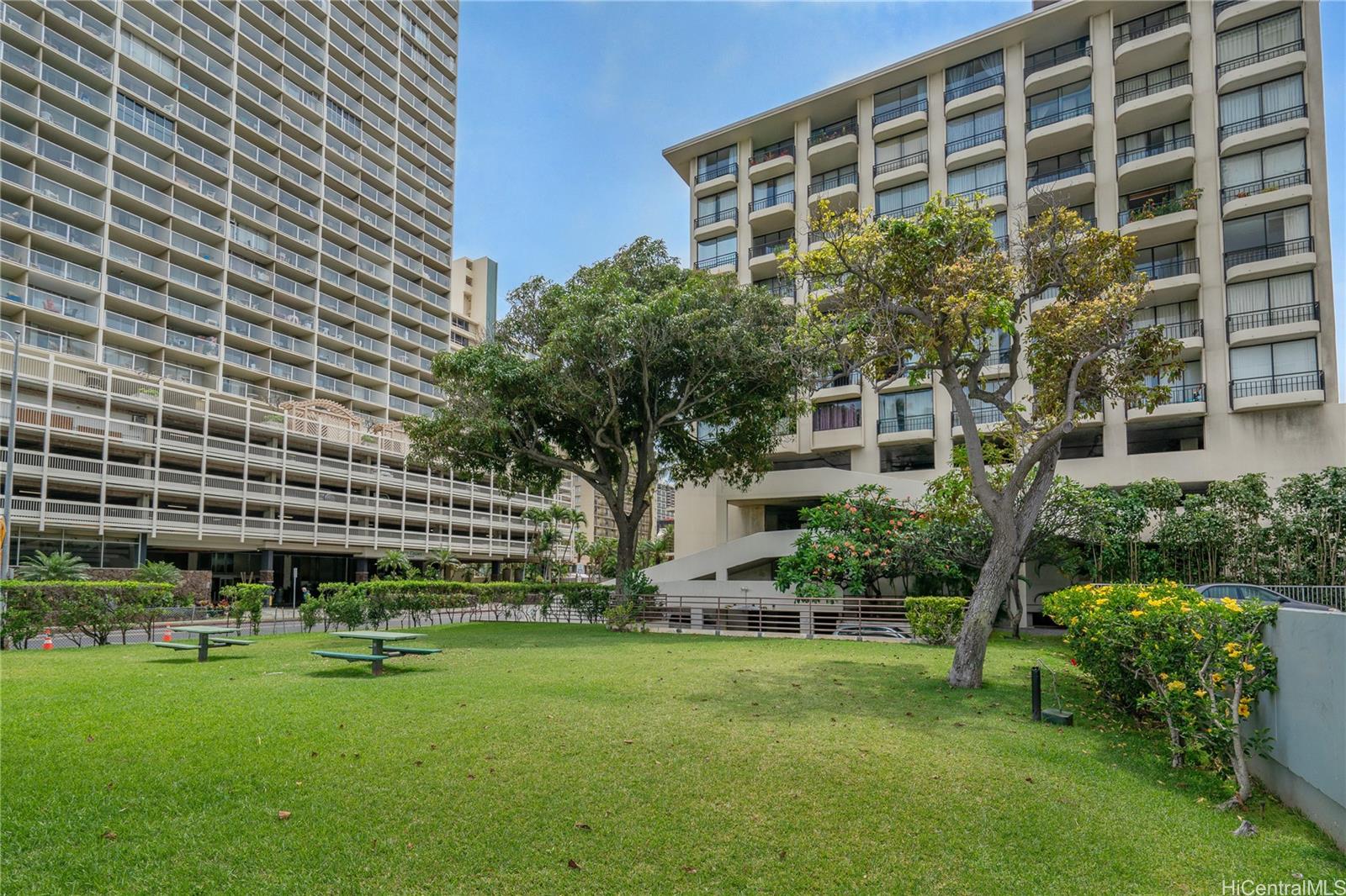 Seaside Suites condo # 903, Honolulu, Hawaii - photo 20 of 25