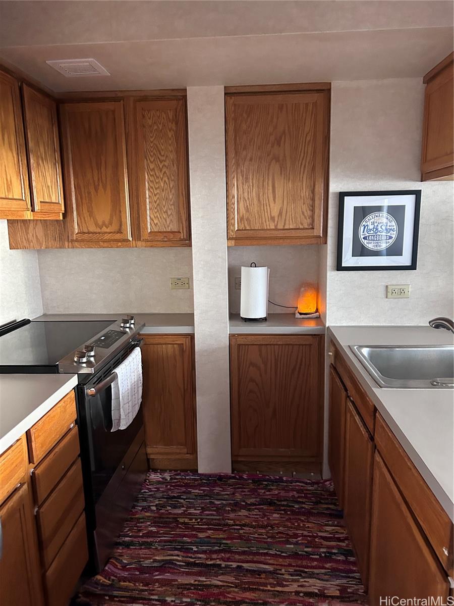 440 Seaside Ave Honolulu - Rental - photo 7 of 13