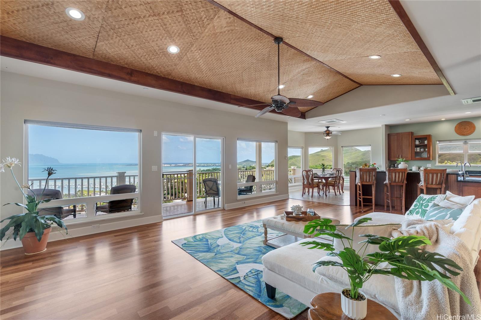 44-097  Kalenakai Place Bay View Garden, Kaneohe home - photo 5 of 24