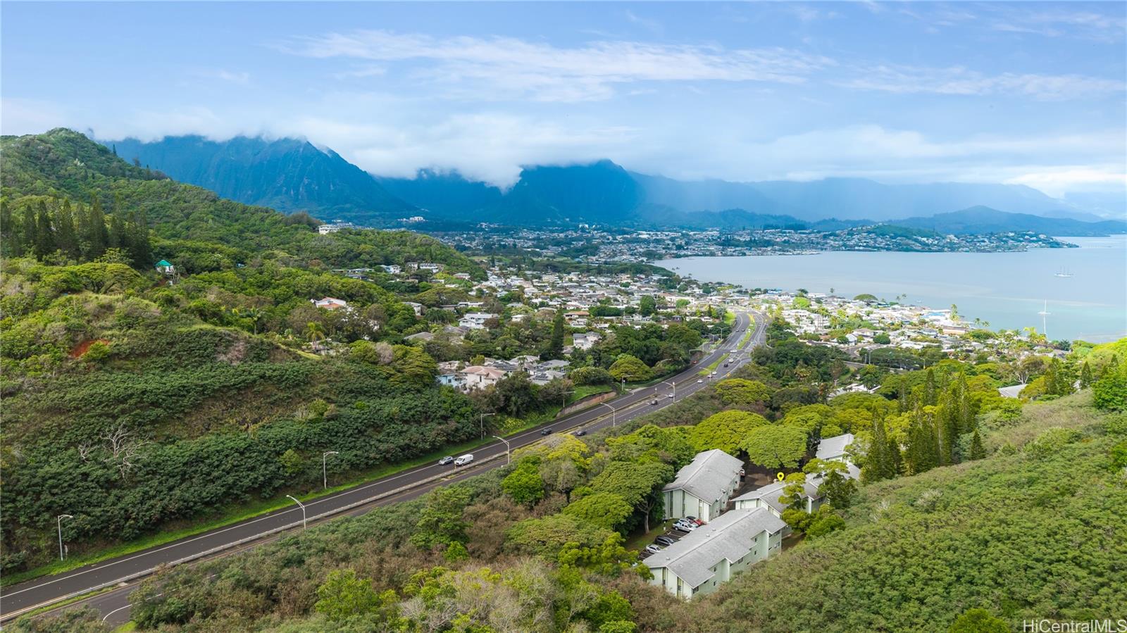 44-098 Ikeanani Drive townhouse # 711, Kaneohe, Hawaii - photo 21 of 24