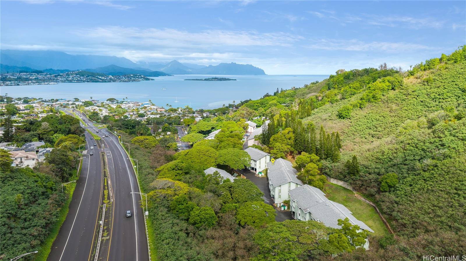 44-098 Ikeanani Drive townhouse # 711, Kaneohe, Hawaii - photo 23 of 24