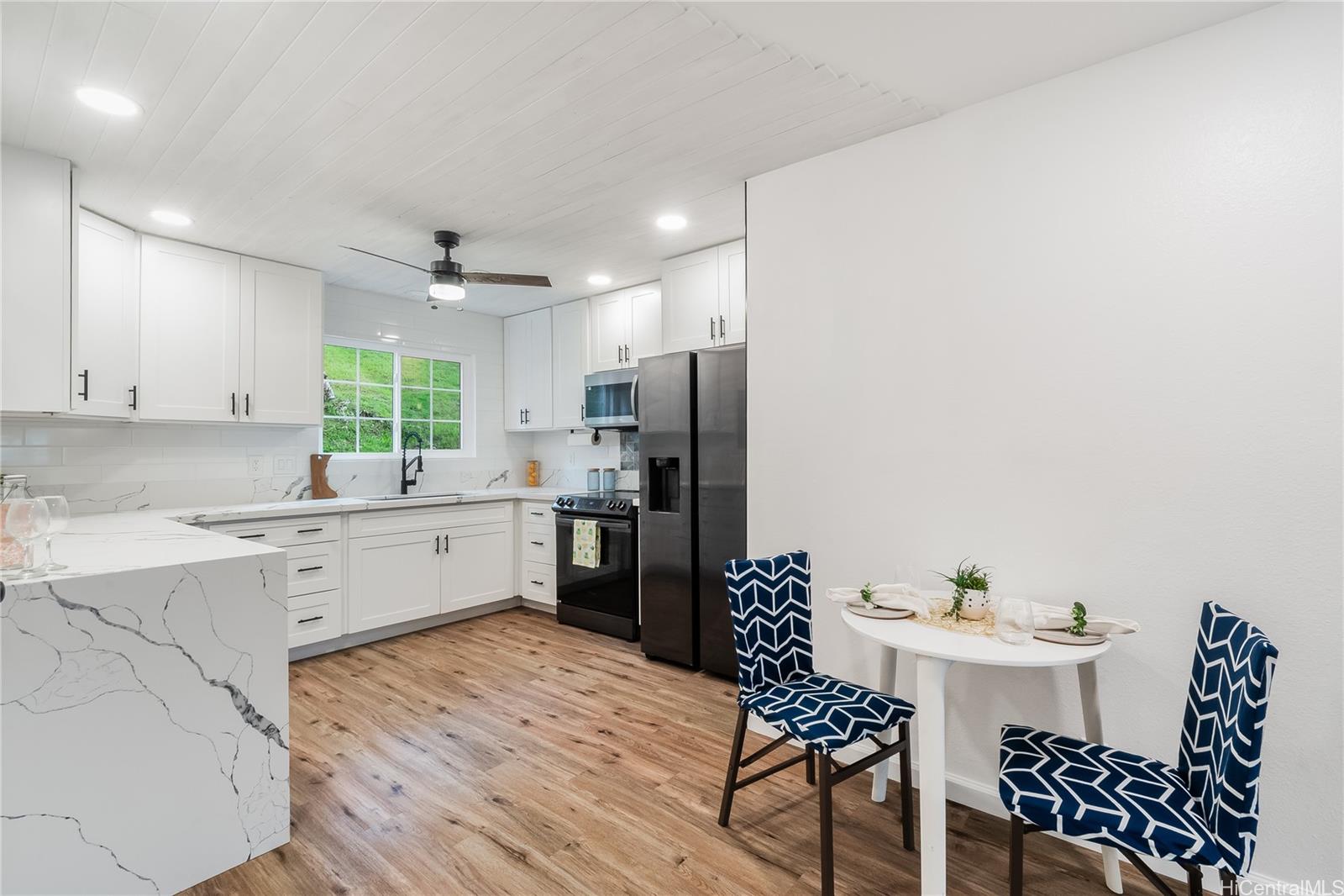 44-098 Ikeanani Drive townhouse # 711, Kaneohe, Hawaii - photo 8 of 24