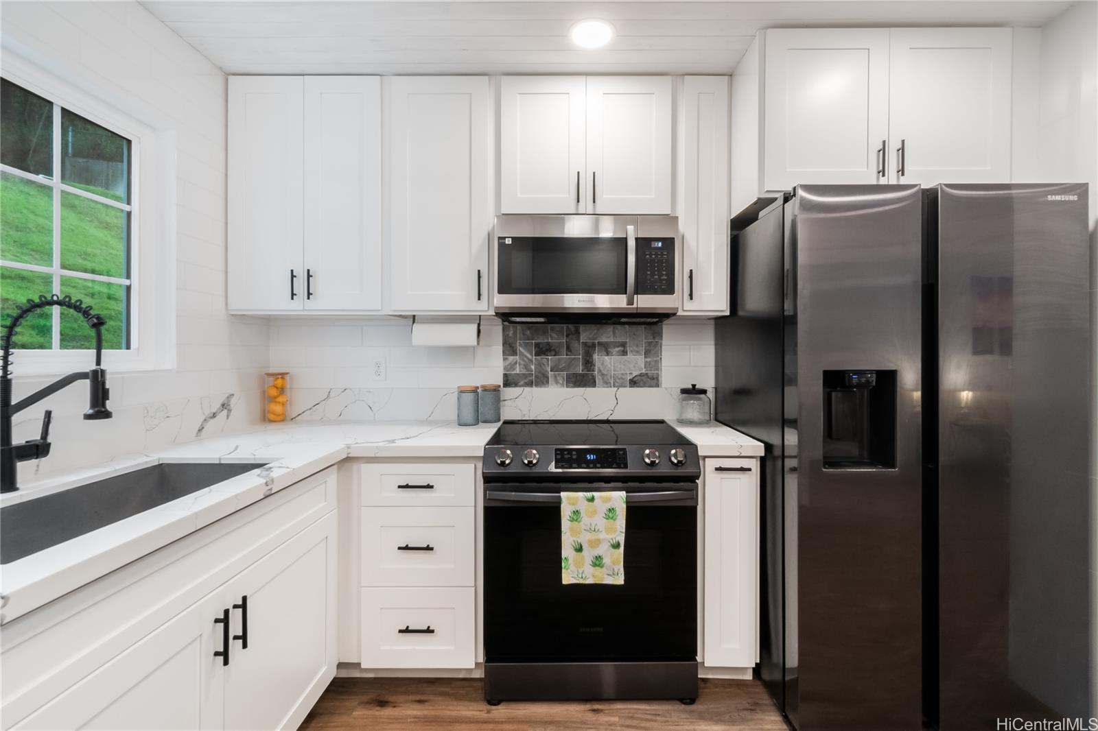 44-098 Ikeanani Drive townhouse # 711, Kaneohe, Hawaii - photo 9 of 24