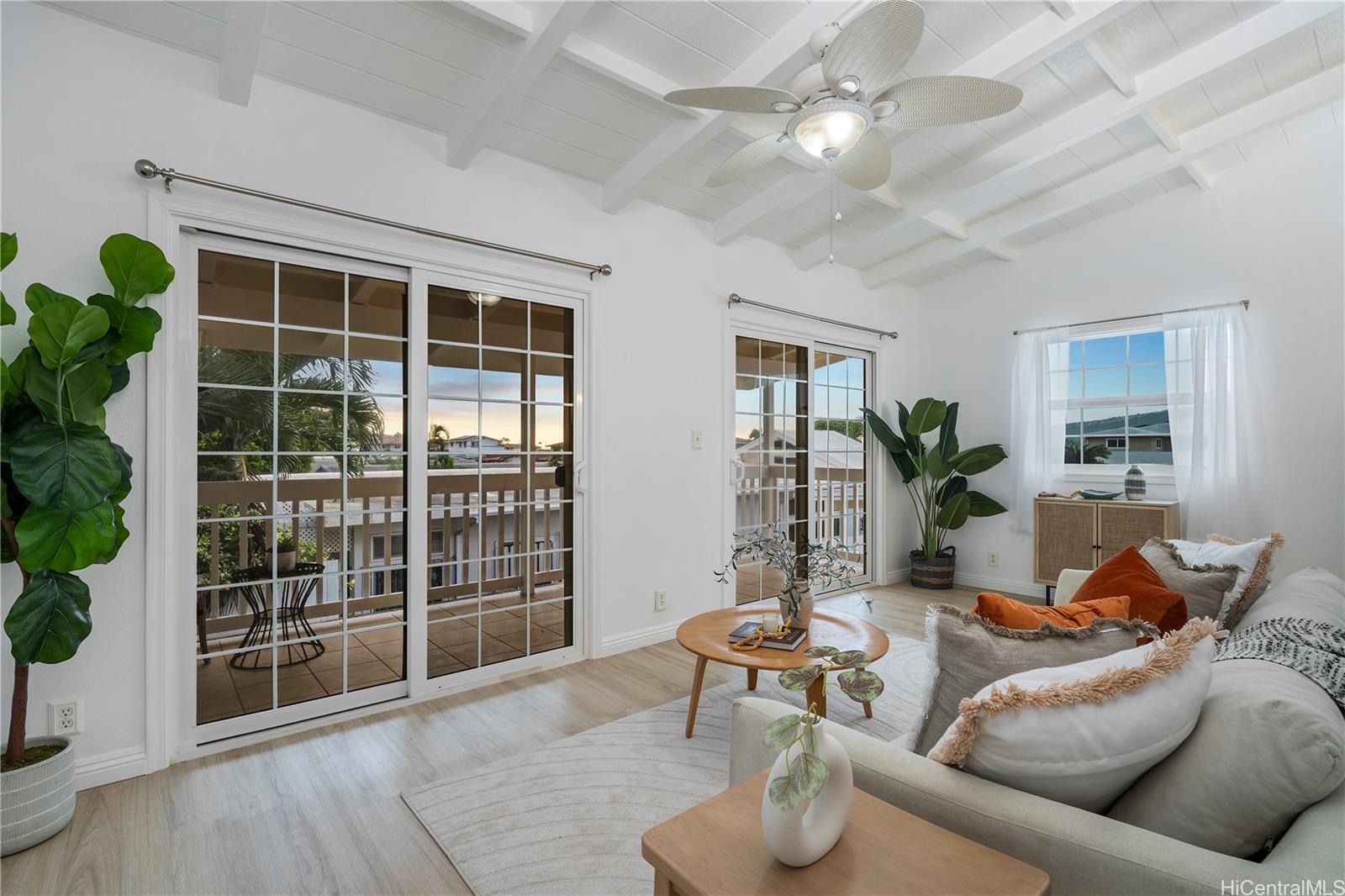 441  Kaumakani Street Koko Head Terrace, Hawaii Kai home - photo 12 of 24