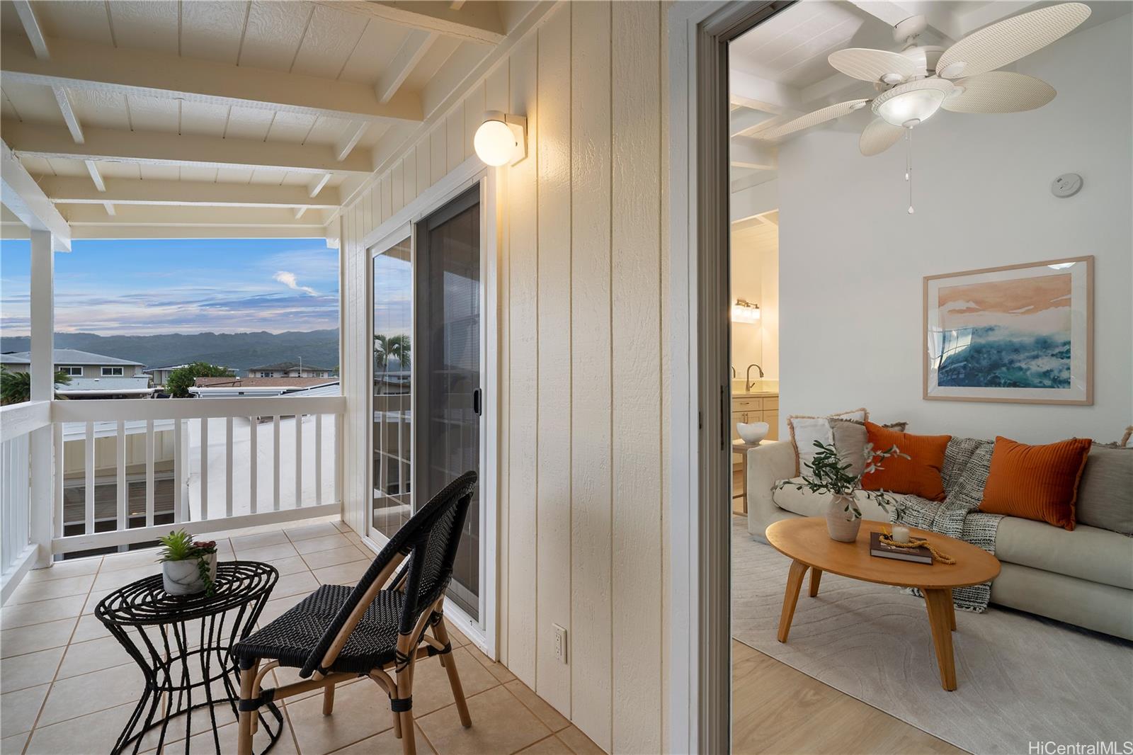 441  Kaumakani Street Koko Head Terrace, Hawaii Kai home - photo 13 of 24