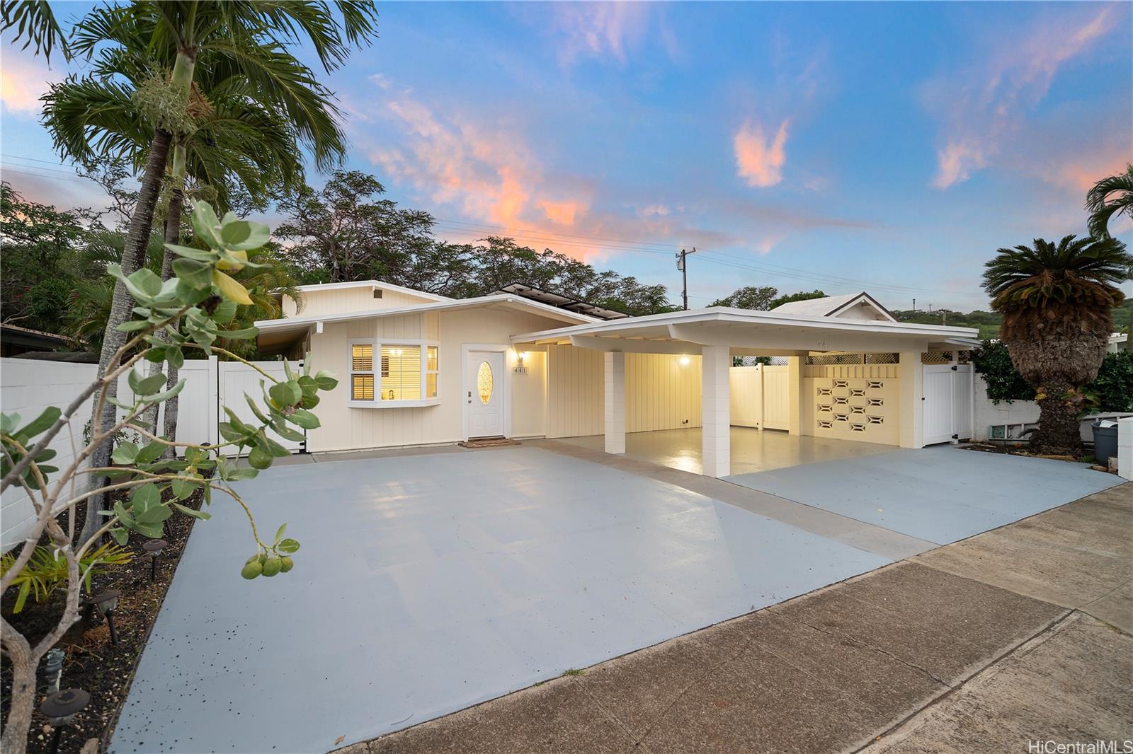 441  Kaumakani Street Koko Head Terrace, Hawaii Kai home - photo 23 of 24