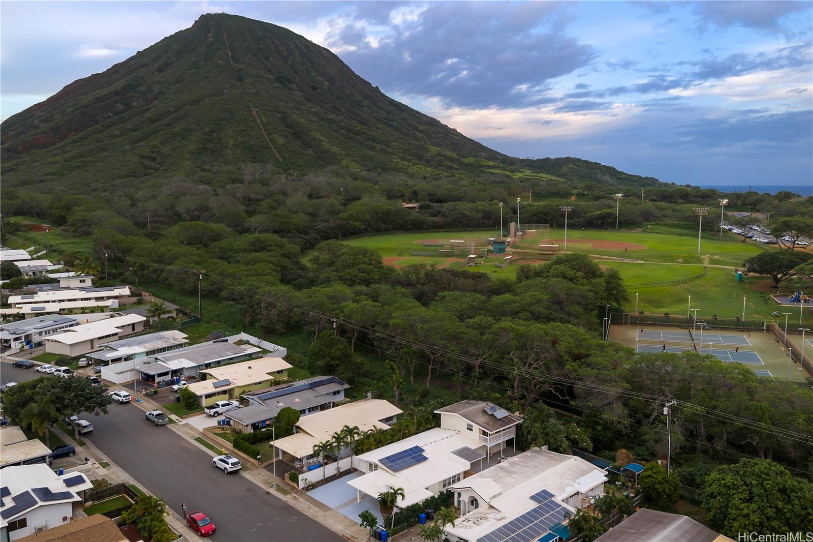 441  Kaumakani Street Koko Head Terrace, Hawaii Kai home - photo 24 of 24