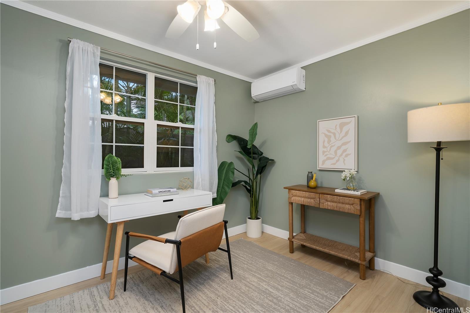 441  Kaumakani Street Koko Head Terrace, Hawaii Kai home - photo 8 of 24