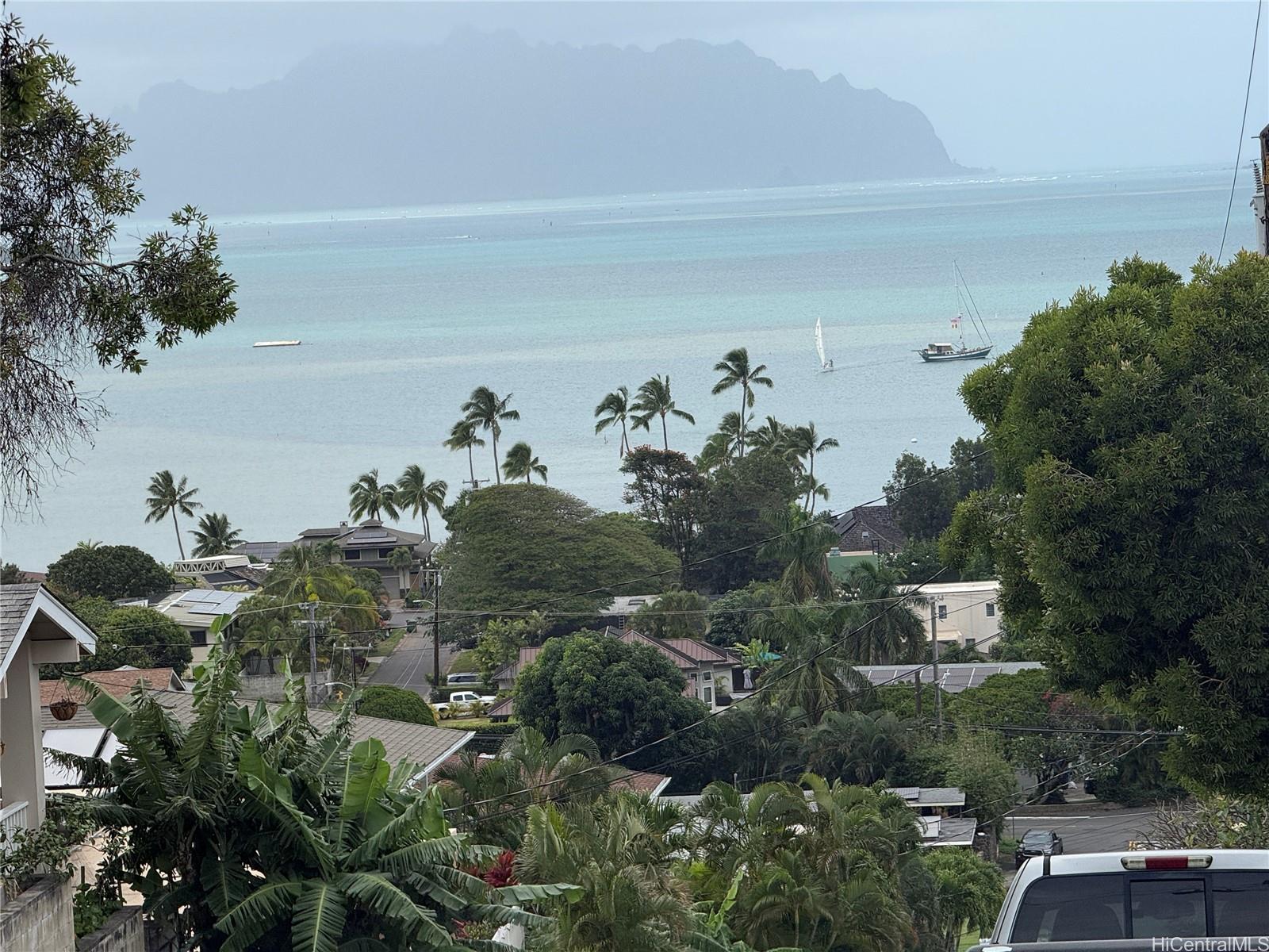 44-101  Keaalau Pl Bay View Garden, Kaneohe home - photo 2 of 8