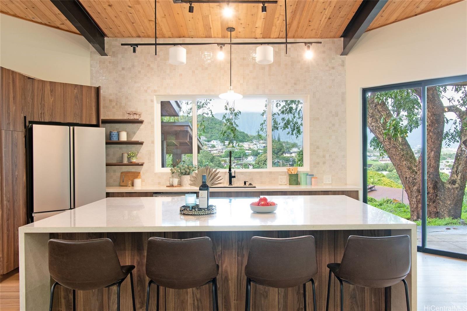 44-122  Ikeanani Drive Mahinui, Kaneohe home - photo 4 of 23