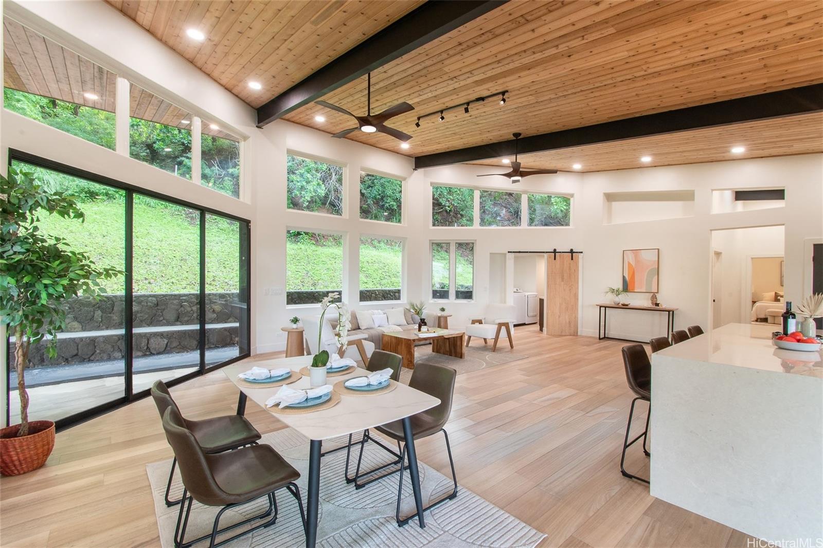 44-122  Ikeanani Drive Mahinui, Kaneohe home - photo 5 of 23