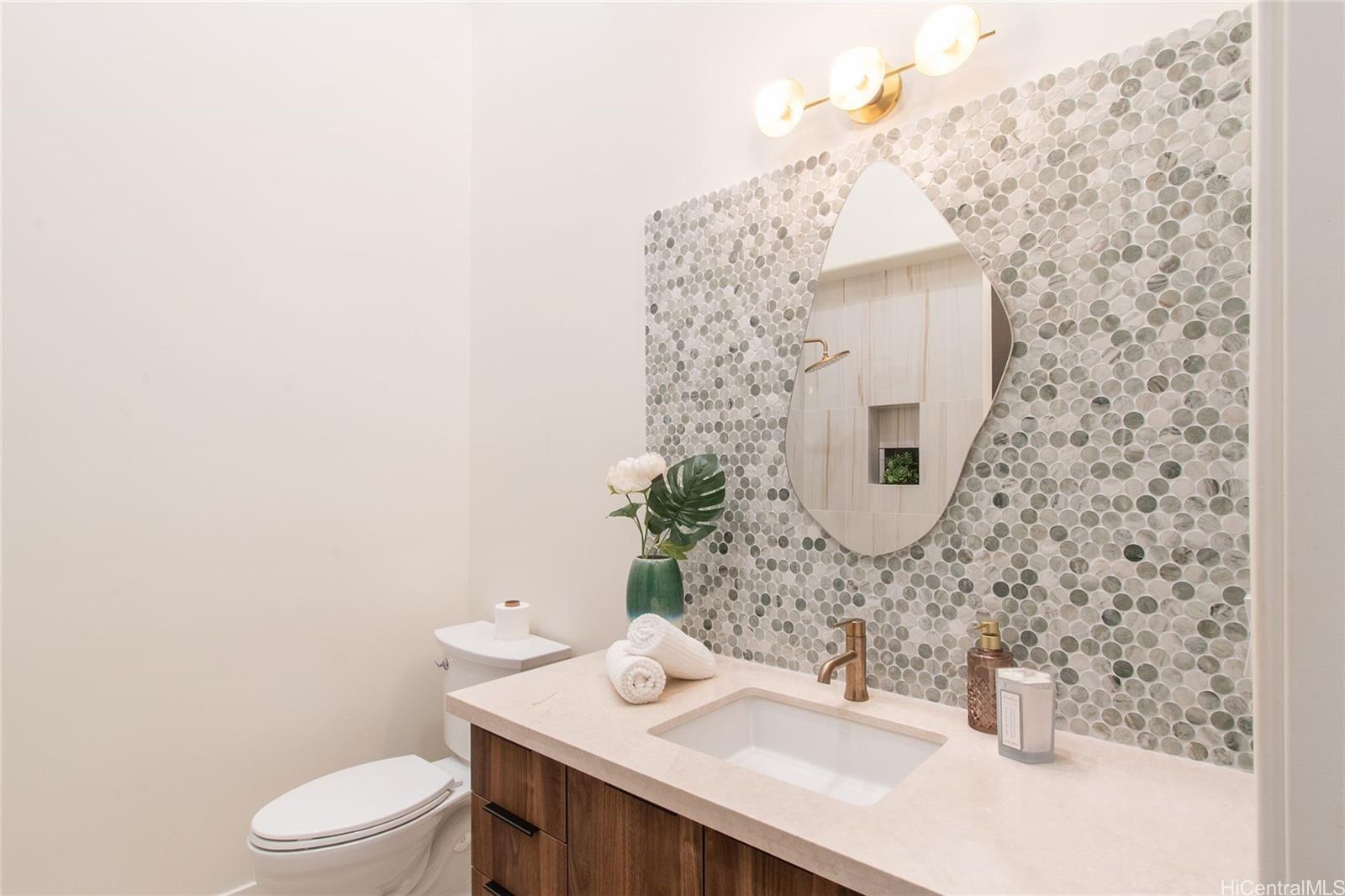 44-122  Ikeanani Drive Mahinui, Kaneohe home - photo 10 of 22