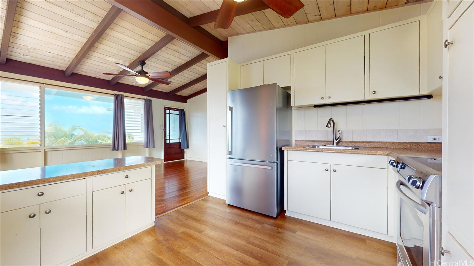 44-123 Mikiola Dr Kaneohe - Rental - photo 6 of 25