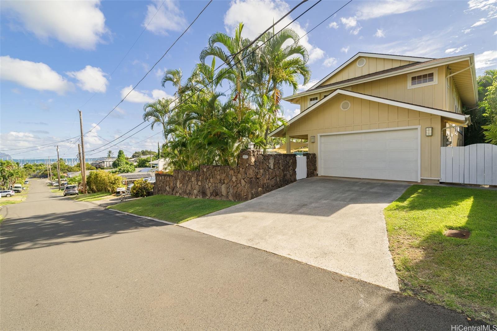 44-129  Kalenakai Place Bay View Garden, Kaneohe home - photo 23 of 25