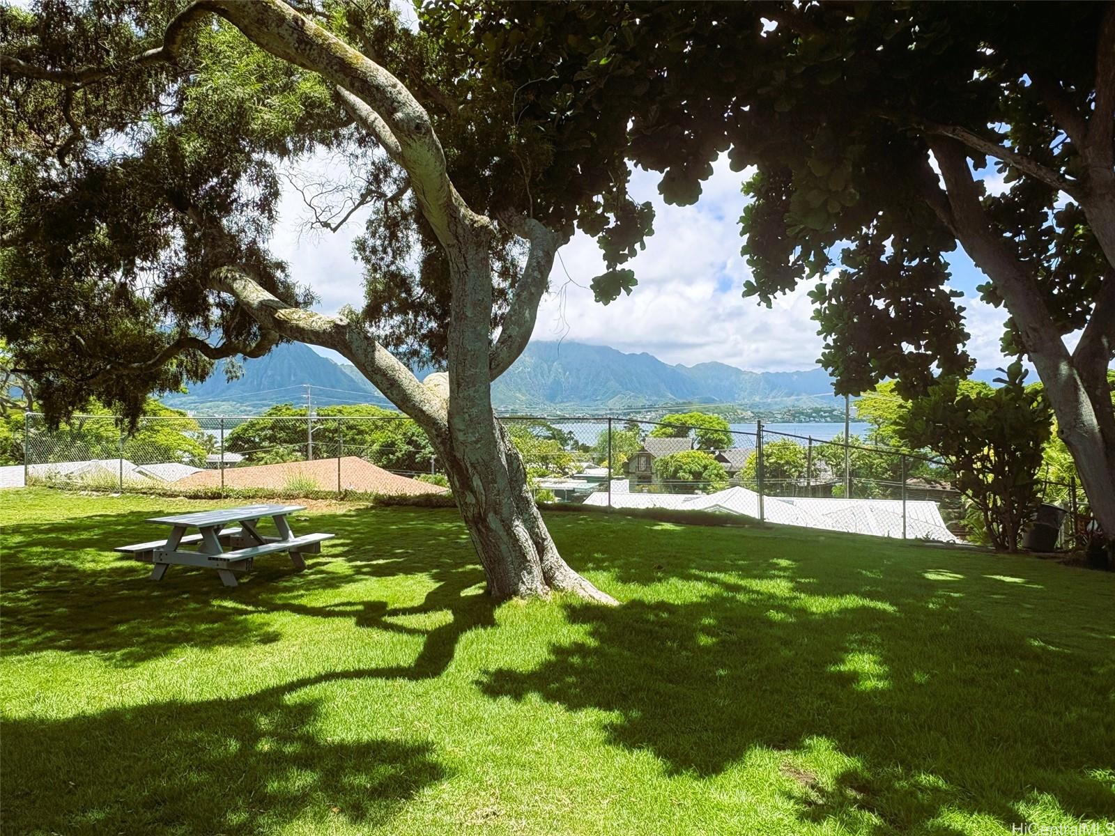 44-130-5 Mui Place townhouse # 2605, Kaneohe, Hawaii - photo 19 of 20