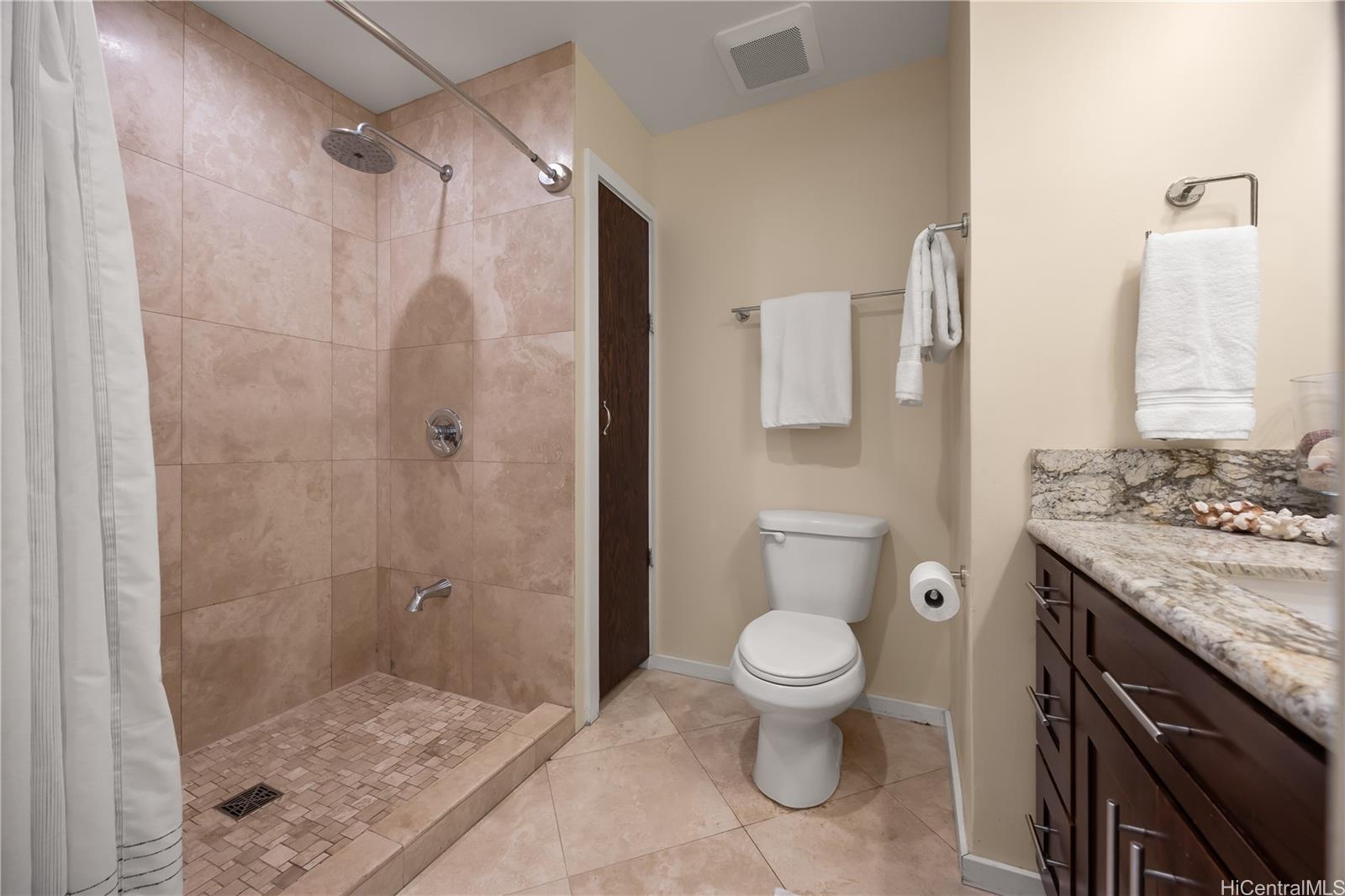 44-135  Kalenakai Place Bay View Garden, Kaneohe home - photo 16 of 25