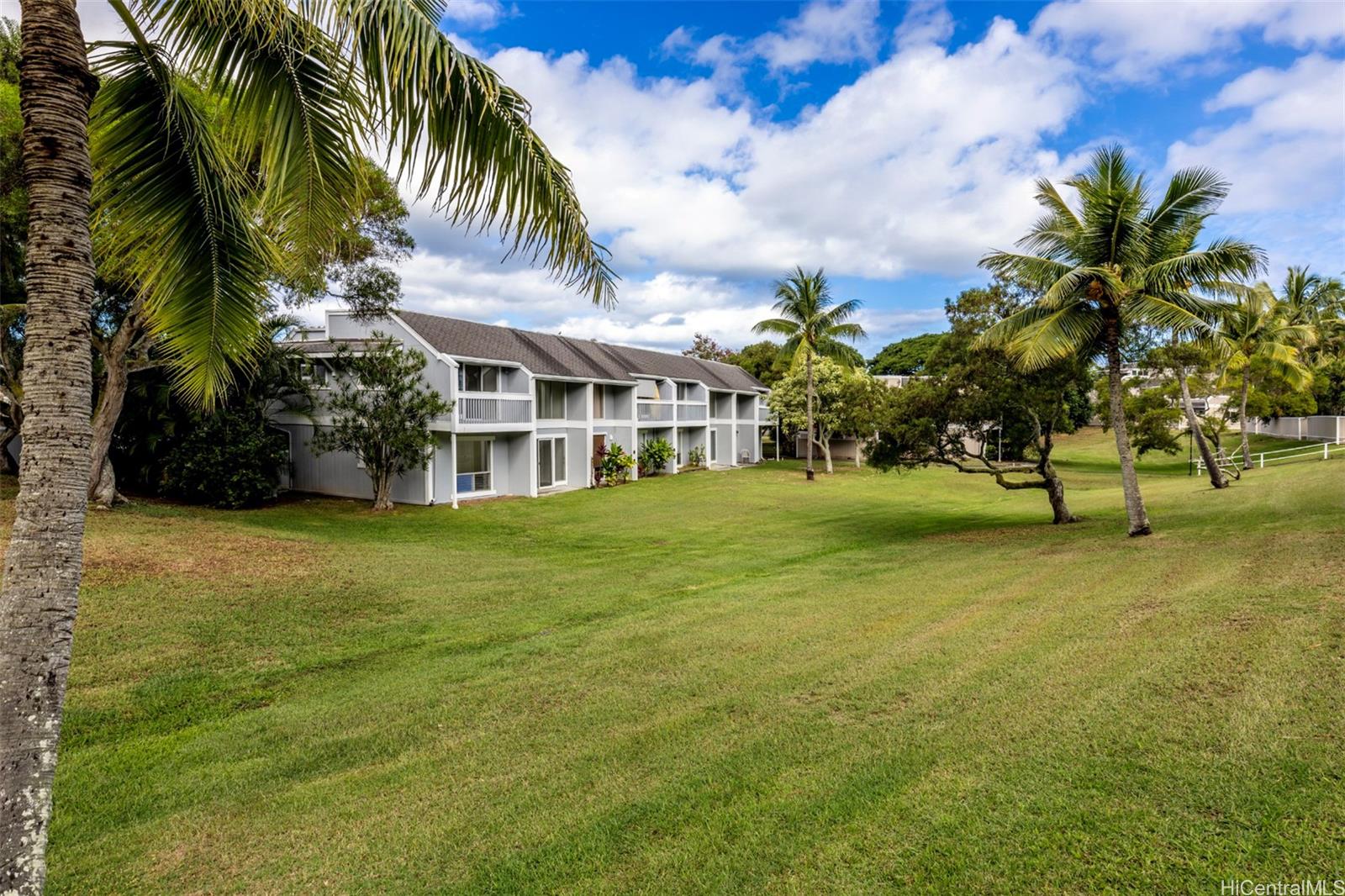 Yacht Club Terrace condo # 1004, Kaneohe, Hawaii - photo 22 of 25