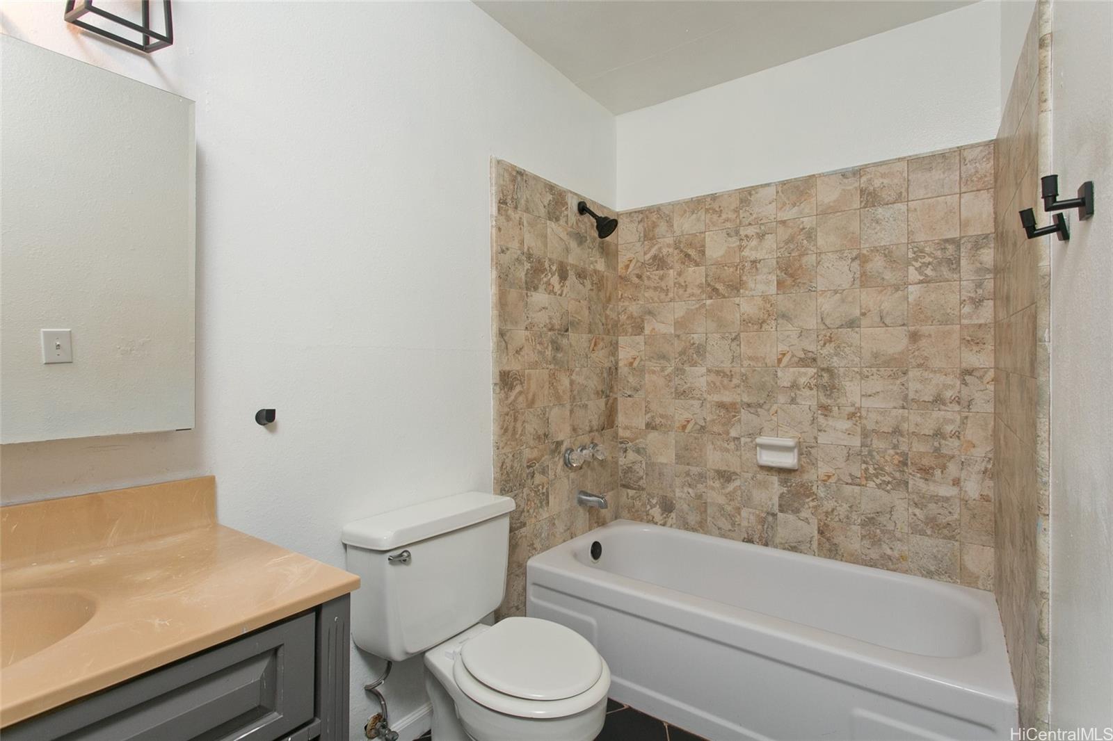 Yacht Club Terrace condo # 2204, Kaneohe, Hawaii - photo 18 of 24