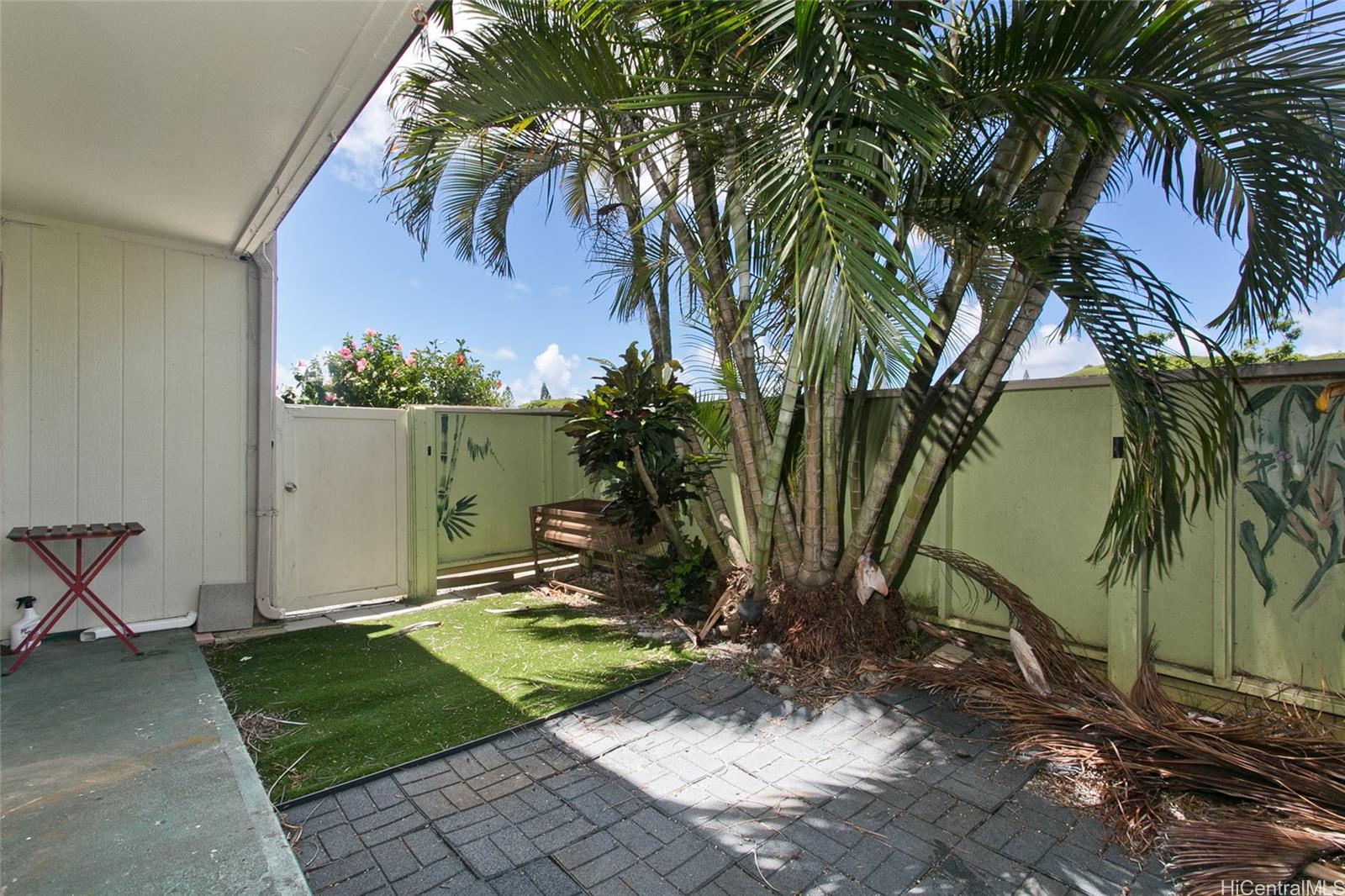 Yacht Club Terrace condo # 2204, Kaneohe, Hawaii - photo 20 of 24