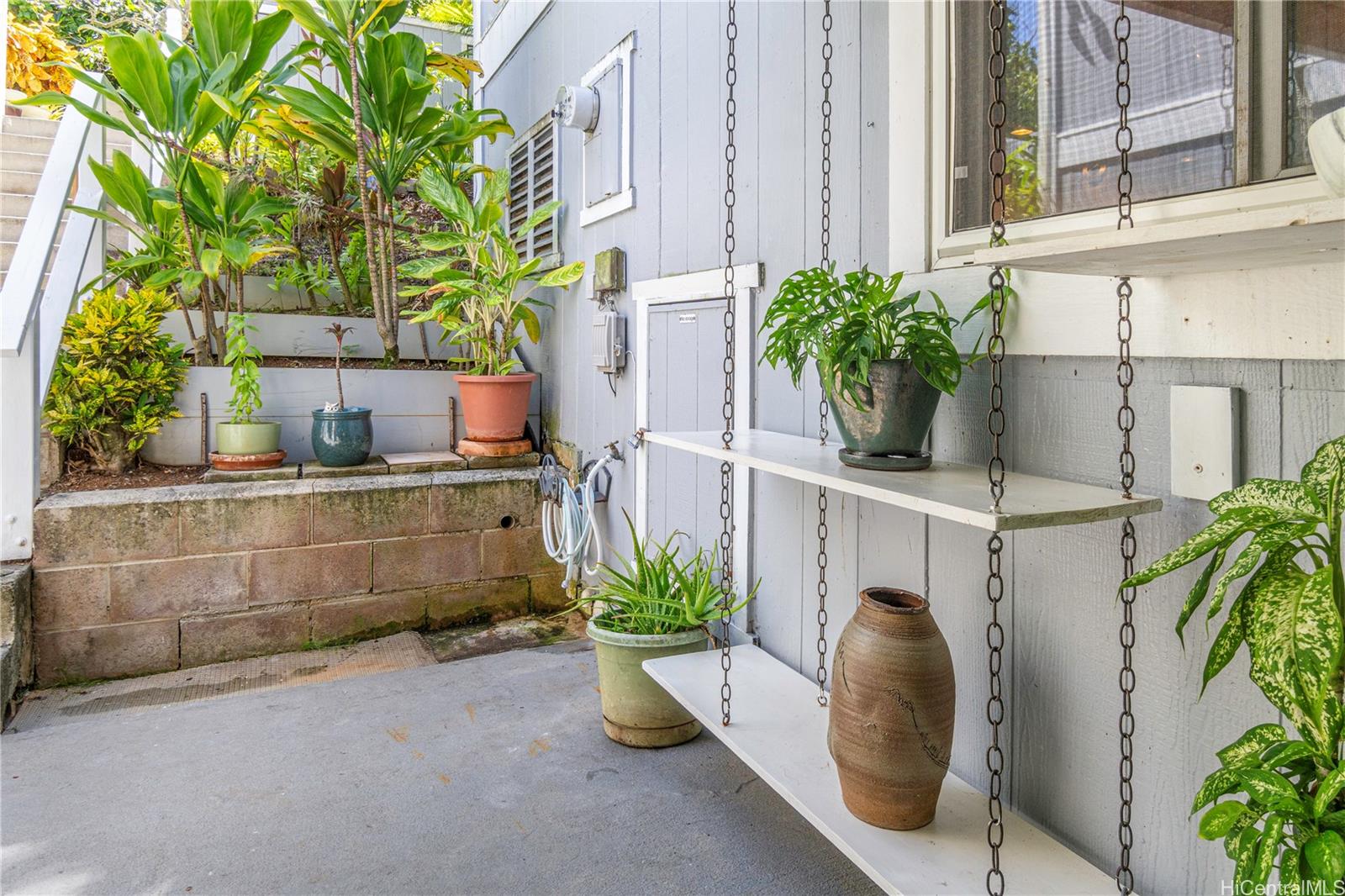 44-1647 Hako Street townhouse # 1707, Kaneohe, Hawaii - photo 2 of 25