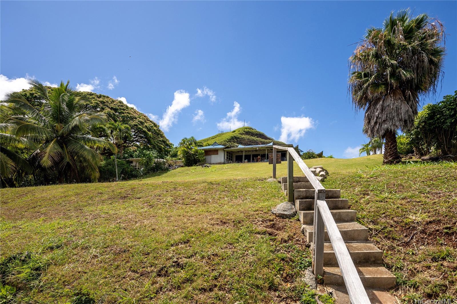 44-275  Kaneohe Bay Drive Kaneohe Bay, Kaneohe home - photo 9 of 24