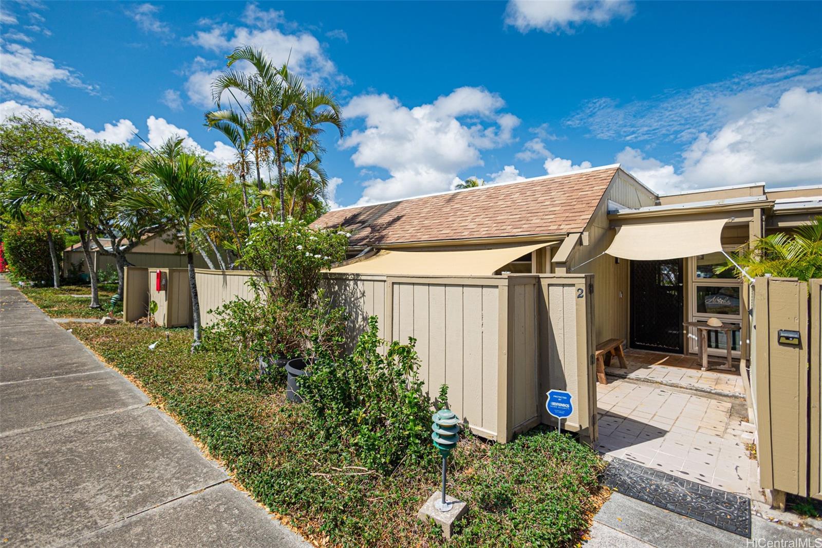 44-3082 Olina Street townhouse # 5/2, Kaneohe, Hawaii - photo 2 of 25